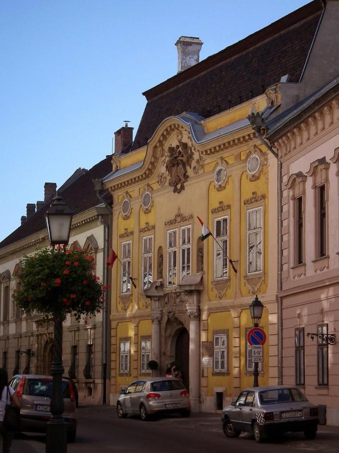 Premium Buda Castle Apartment Budapest Exterior foto